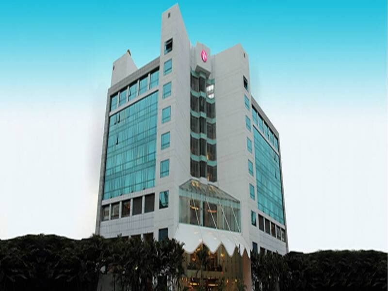 Ramada by Wyndham Navi Mumbai Hotel Bagian luar foto